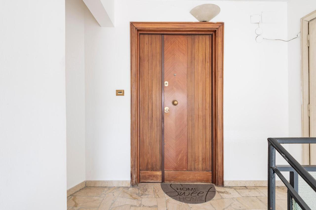 Vatican View Apartment - Zeno 22 Rome Bagian luar foto